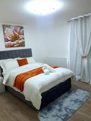 Holiday Let - Entire modern home in Medway